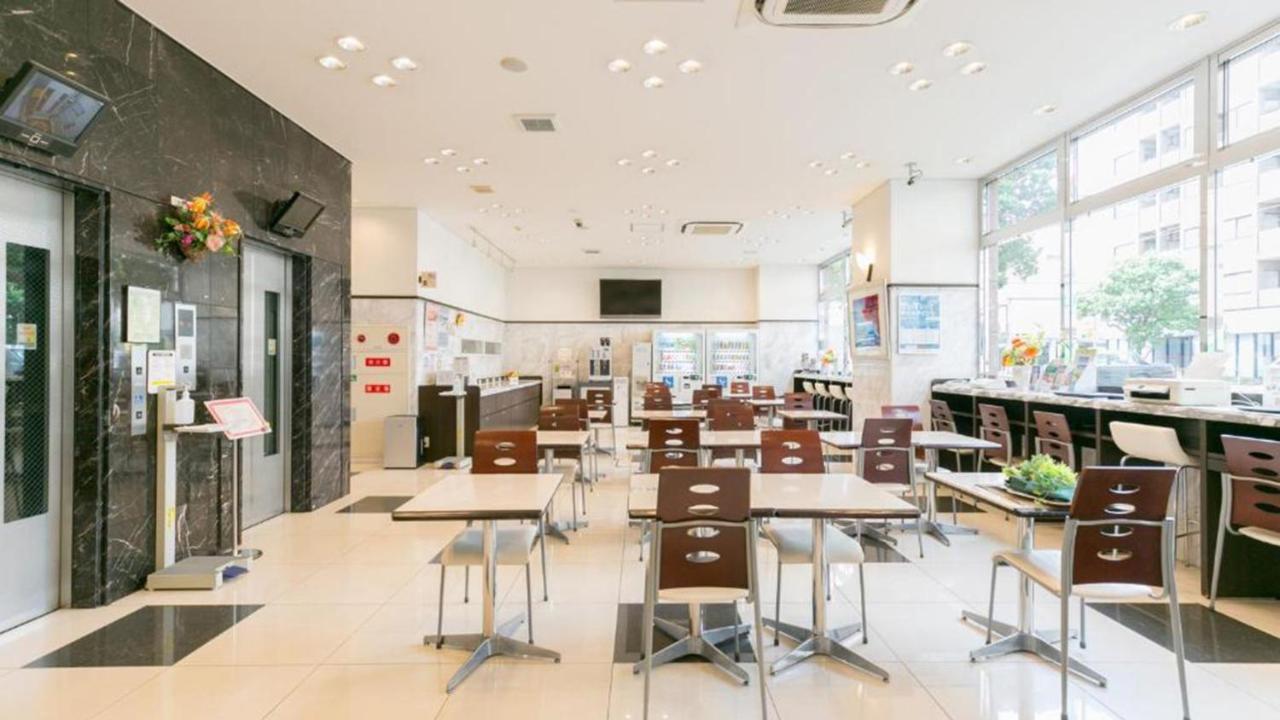 Toyoko Inn Shin-Osaka Chuo-Guchi Shinkan Εξωτερικό φωτογραφία