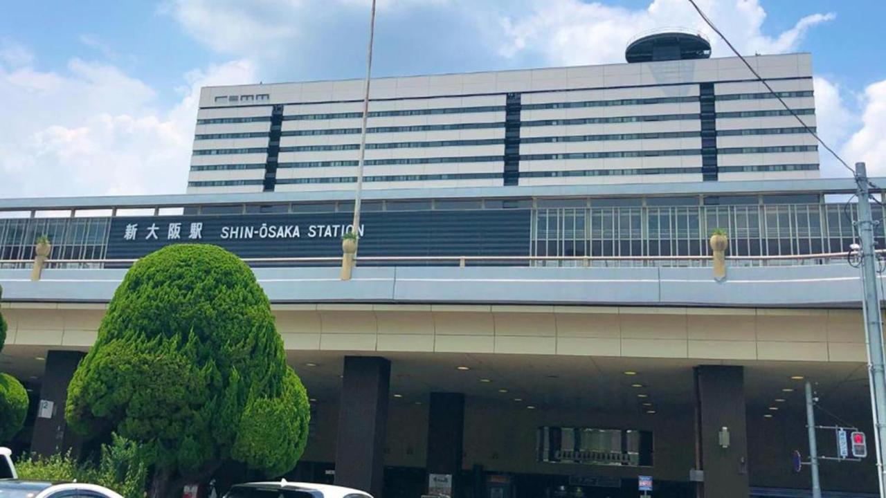 Toyoko Inn Shin-Osaka Chuo-Guchi Shinkan Εξωτερικό φωτογραφία