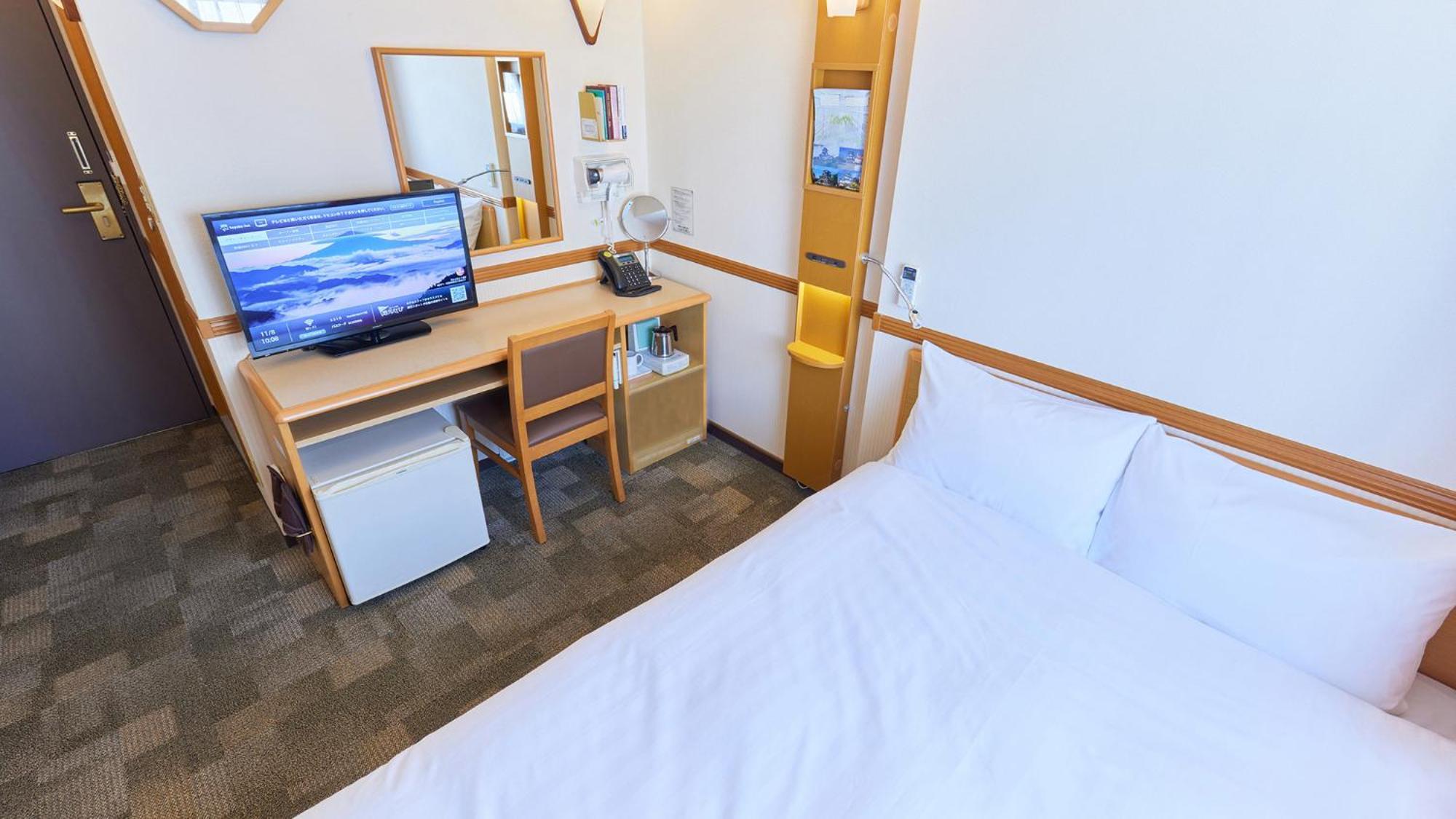 Toyoko Inn Shin-Osaka Chuo-Guchi Shinkan Δωμάτιο φωτογραφία