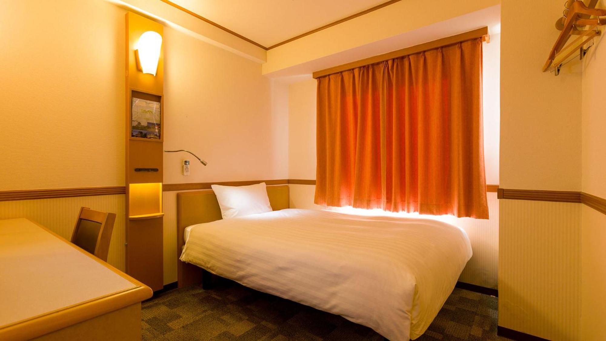 Toyoko Inn Shin-Osaka Chuo-Guchi Shinkan Δωμάτιο φωτογραφία